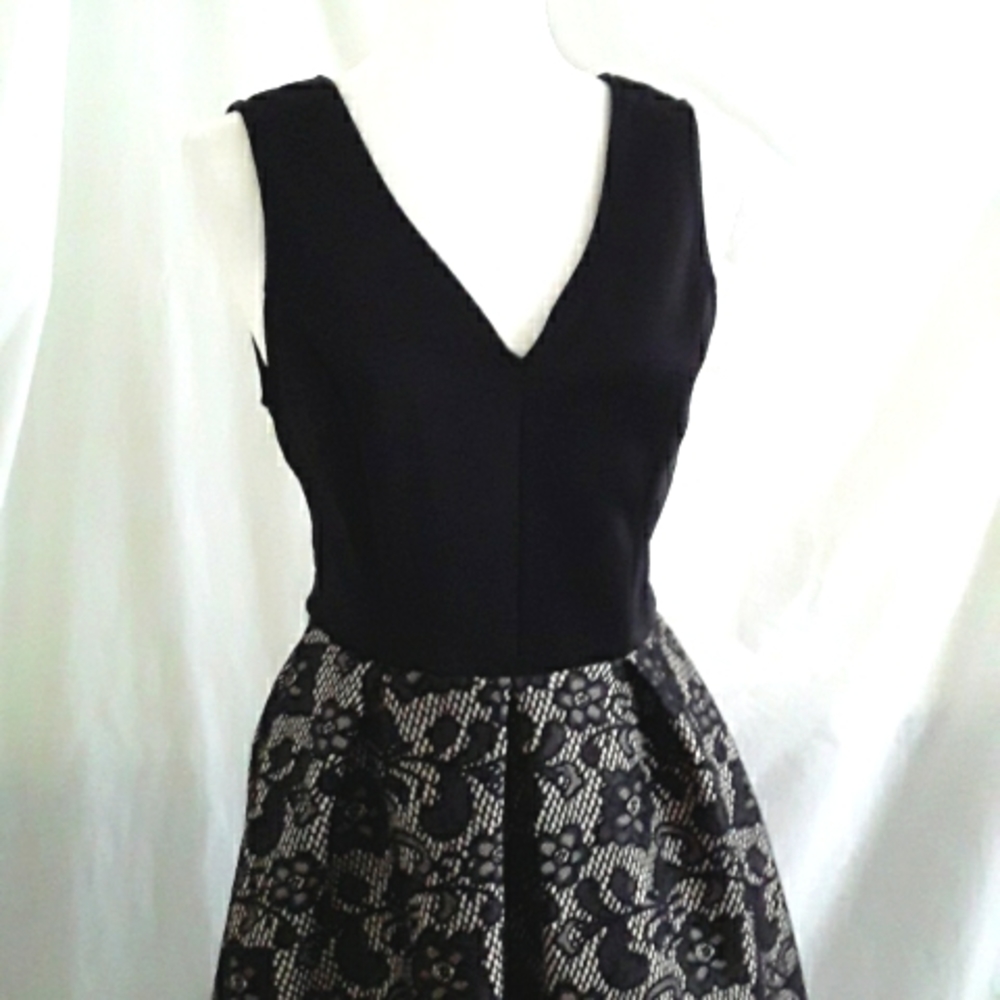 Blue Rain Dress - Picture 2 of 10